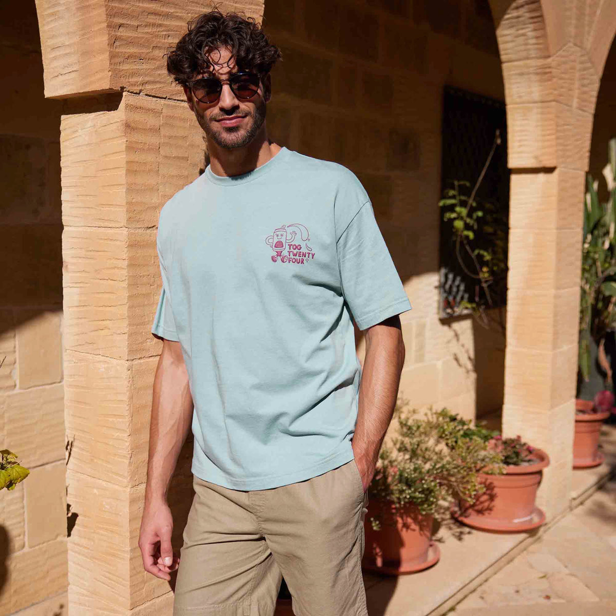 Hop Mens Relaxed Fit Premium Supersoft Hattie Clark T-Shirt - Summer Sky - Image 2