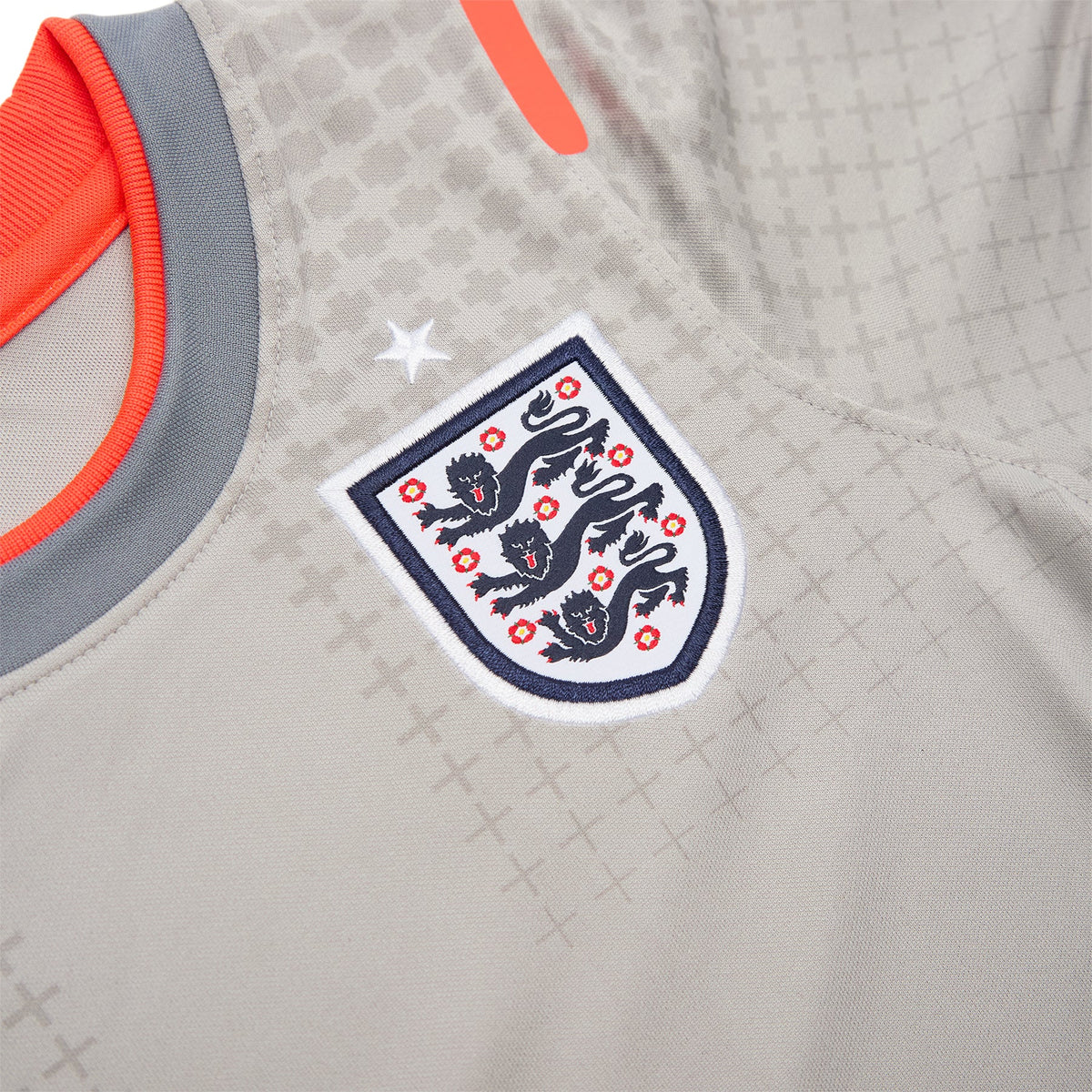 Nike x England x Palace Kids' Short-Sleeve Soccer Top (Pewter Grey/Bright Crimson) - Image 4