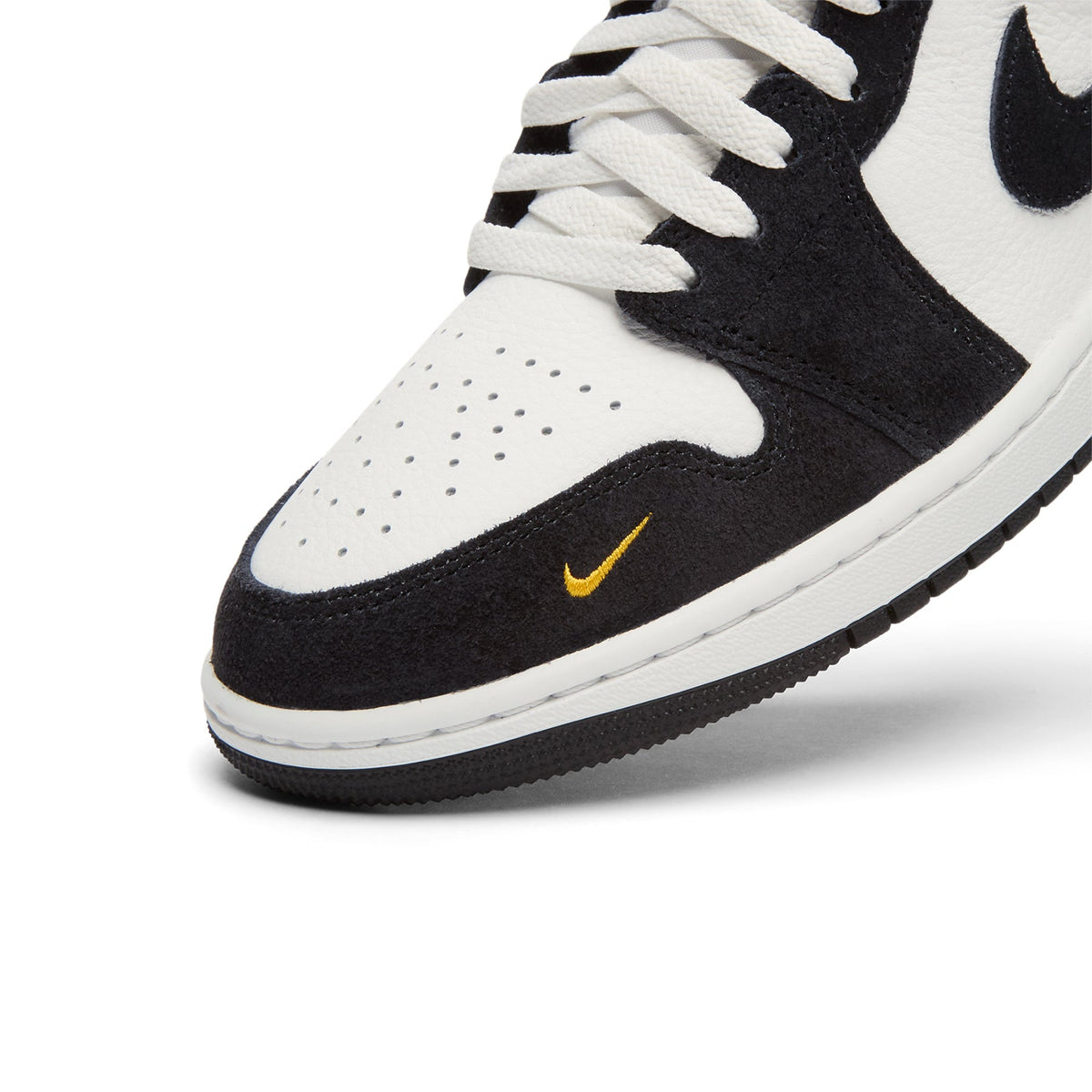 Air Jordan 1 Mid SE (Summit White/Black-Lucky Green) - Image 6