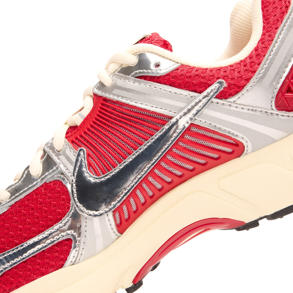 Nike Zoom Vomero 5 (Gym Red/Chrome-Metallic Silver) - Image 8