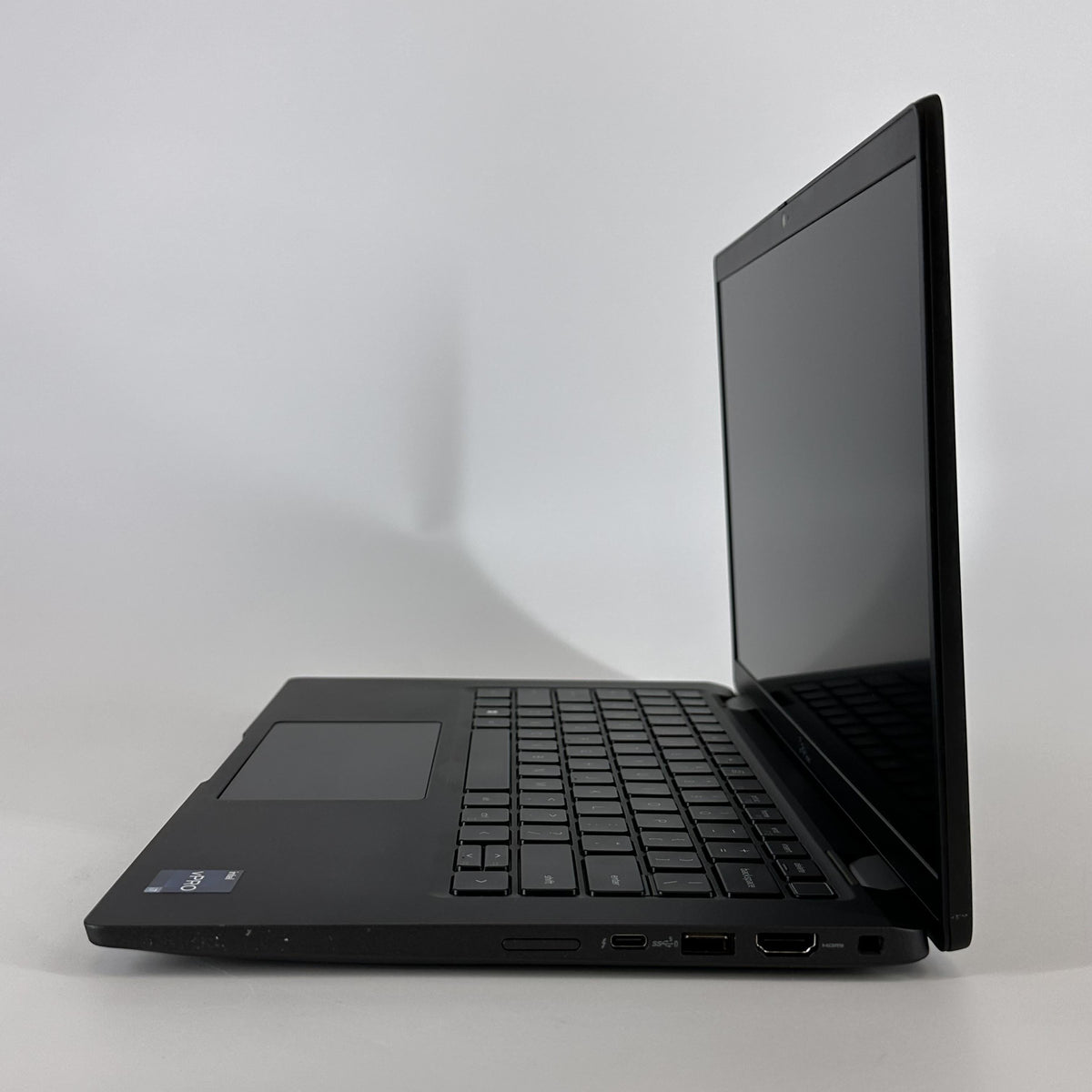 Dell Latitude 7430 14 Black 2.2 GHz Intel Core i7 12th Gen. 16GB RAM 512GB Solid State Drive - Image 3