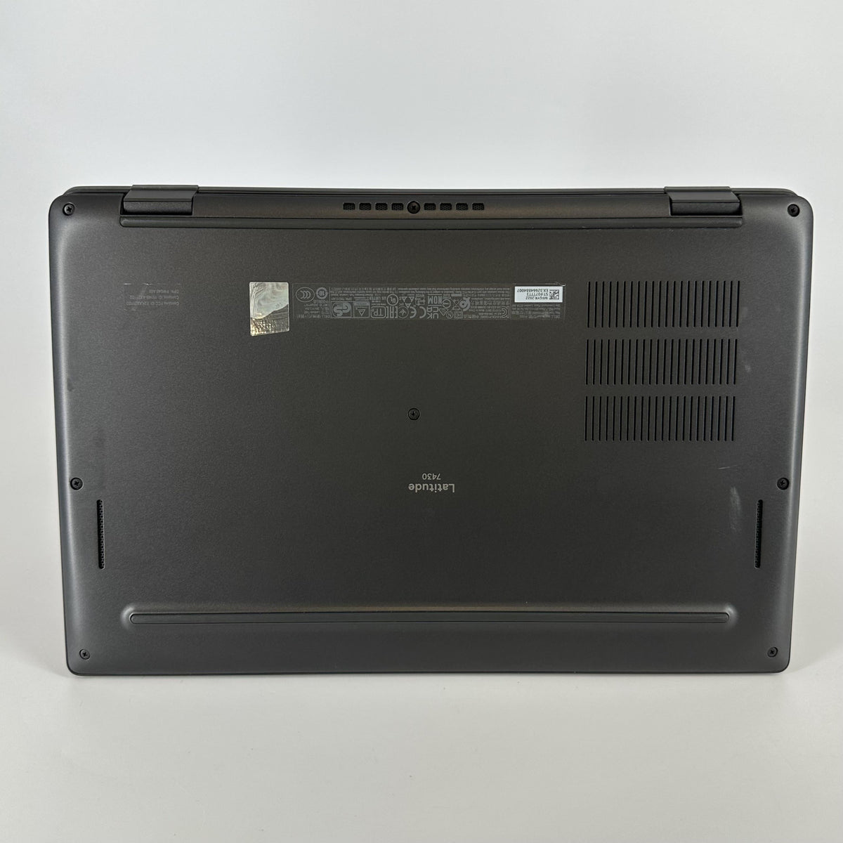 Dell Latitude 7430 14 Black 2.2 GHz Intel Core i7 12th Gen. 16GB RAM 512GB Solid State Drive - Image 11