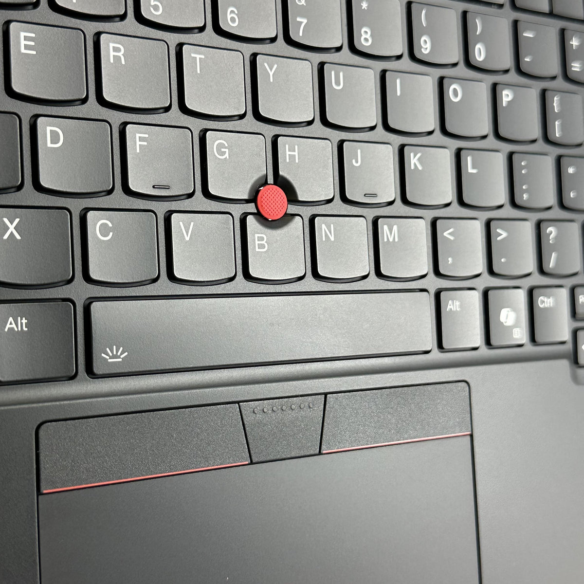 Lenovo ThinkPad E14 Gen 7 Black 2.0 GHz Intel Core Ultra 7 Series 2 16GB RAM 512GB Solid State Drive - Image 3