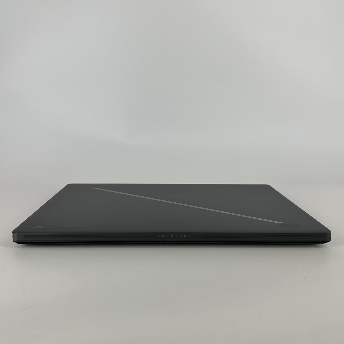 Asus ROG Zephyrus G16 GU605 16 Black 2.5 GHz Intel Core Ultra 9 16GB RAM 1TB Solid State Drive NVIDIA GeForce RTX - Image 10