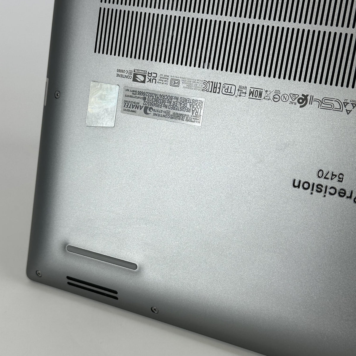 Dell Precision 5470 14 Gray 2.5 GHz Intel Core i9 12th Gen. 32GB RAM 1TB Solid State Drive NVIDIA RTX A1000 4 GB - Image 8