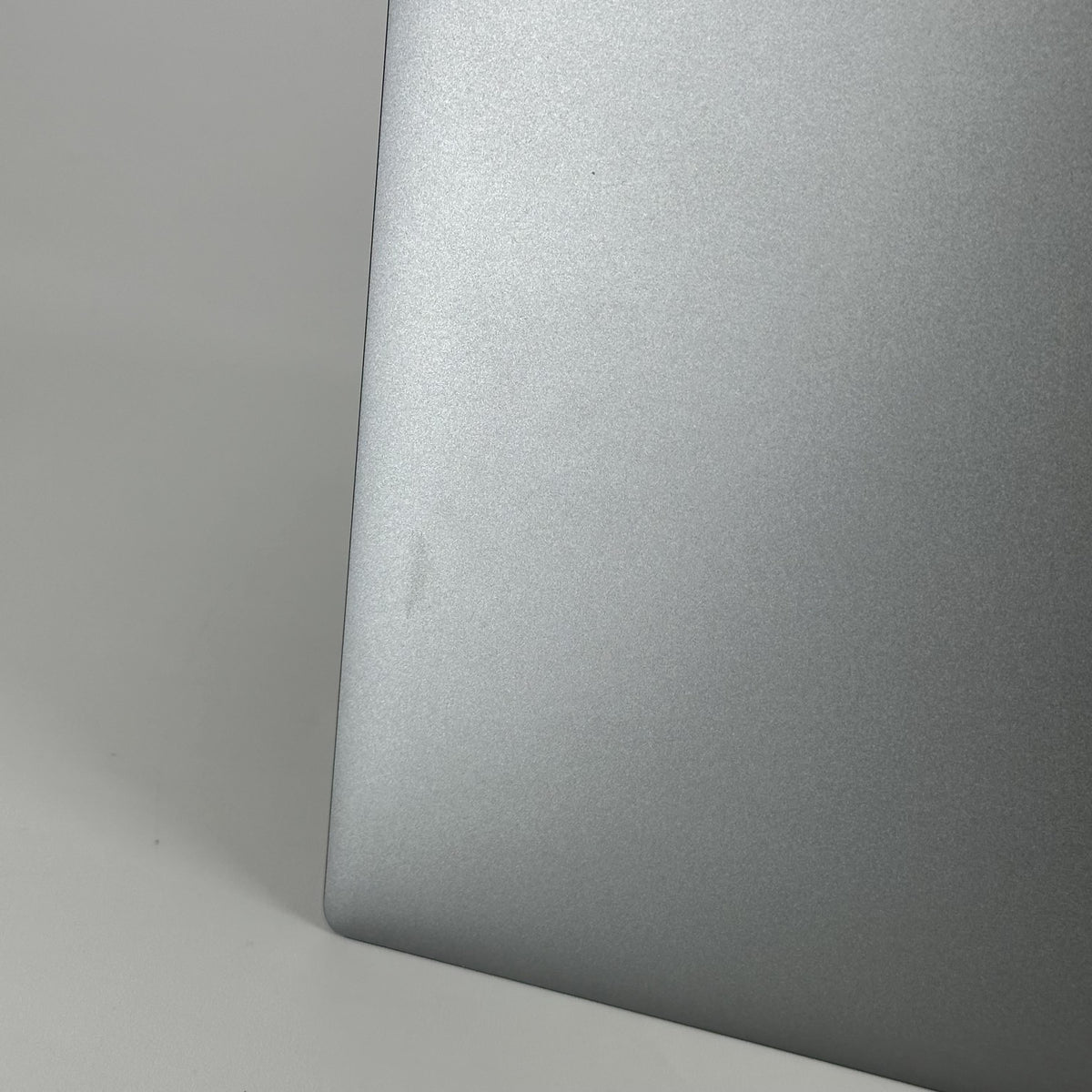 Dell Precision 5570 15.6 Gray 2.4 GHz Intel Core i7 12th Gen. 32GB RAM 256GB Solid State Drive NVIDIA RTX A2000 8 - Image 8