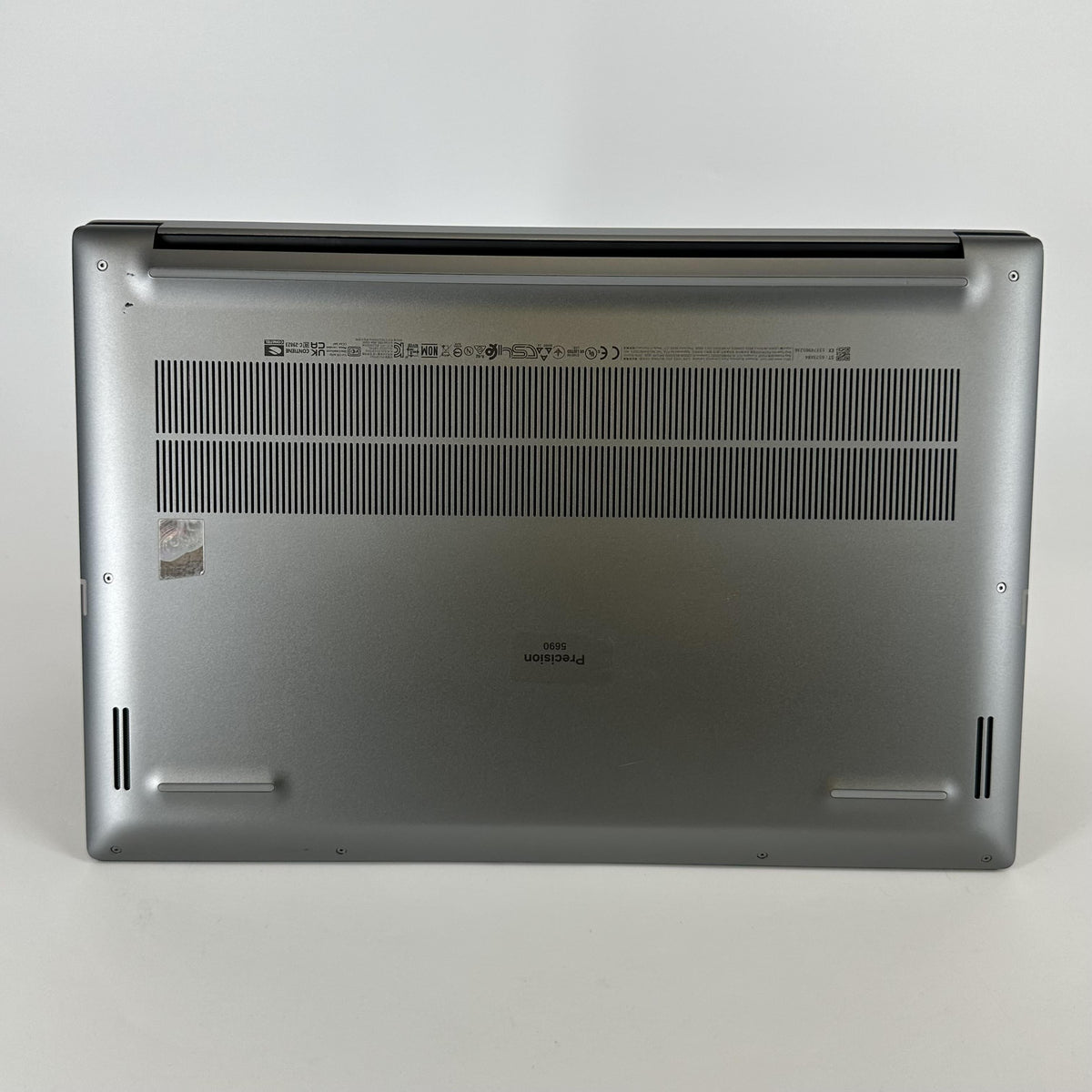 Dell Precision 5690 16 Gray 2.5 GHz Intel Core Ultra 9 64GB RAM 1TB Solid State Drive NVIDIA RTX 4000 Ada 12 GB - Image 4