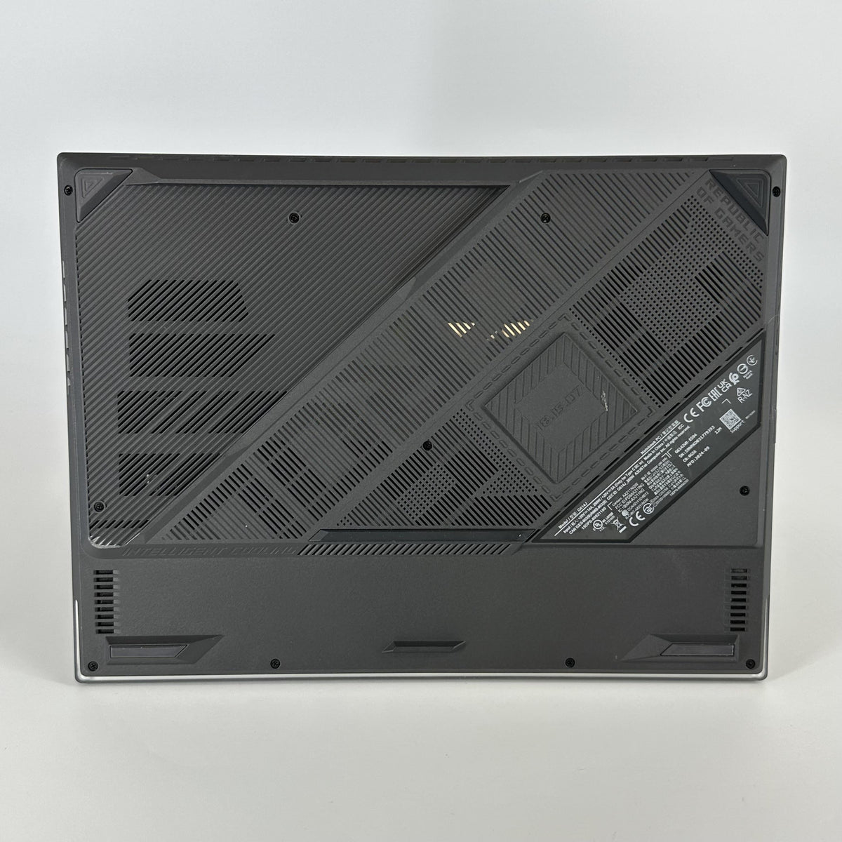 Asus ROG Strix G16 G614 16 Black 2.2 GHz Intel Core i9 14th Gen. 32GB RAM 1TB Solid State Drive NVIDIA GeForce RTX - Image 9