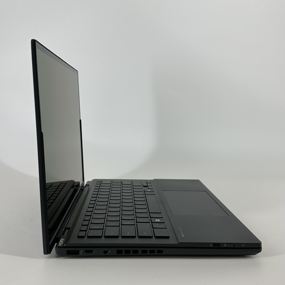 Asus Zenbook Duo 14 Gray 2.9 GHz Intel Core Ultra 9 Series 2 32GB RAM 2TB Solid State Drive - Image 9