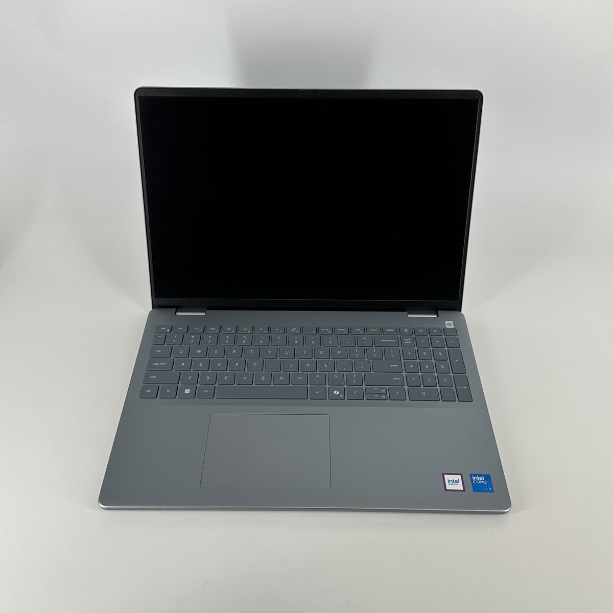 Dell Inspiron 5640 16 Silver 1.8 GHz Intel Core 7 16GB RAM 1TB Solid State Drive
