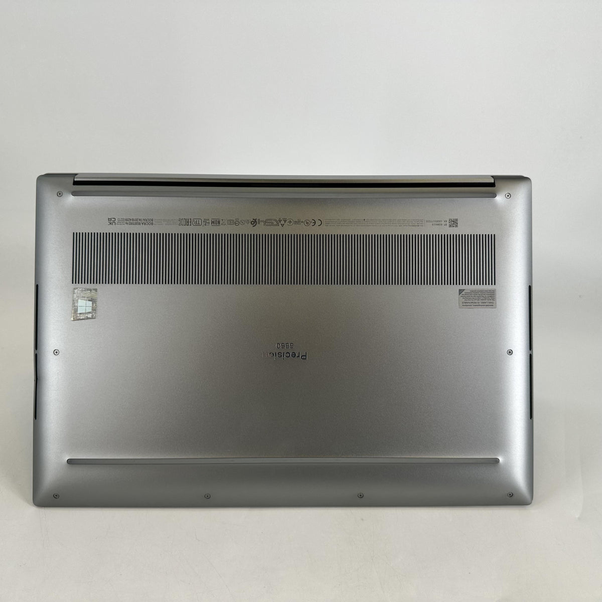 Dell Precision 5560 15.6 Gray 2.3 GHz Intel Core i7 11th Gen. 16GB RAM 512GB Solid State Drive NVIDIA Quadro T1200 - Image 21