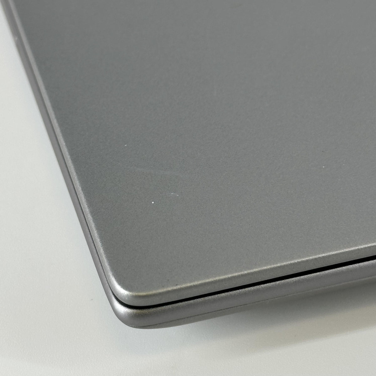 HP ZBook Fury 16 G9 Silver 2.1 GHz Intel Core i7 12th Gen. 32GB RAM 1TB Solid State Drive NVIDIA RTX A2000 8 GB - Image 14