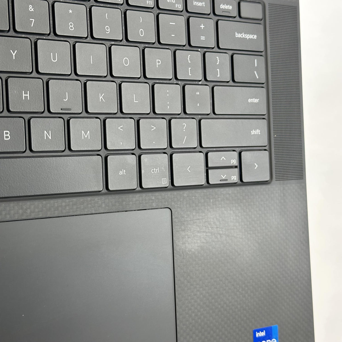 Dell XPS 15 9520 Silver 2.3 GHz Intel Core i7 12th Gen. 32GB RAM 512GB Solid State Drive NVIDIA GeForce RTX 3050 4 - Image 9