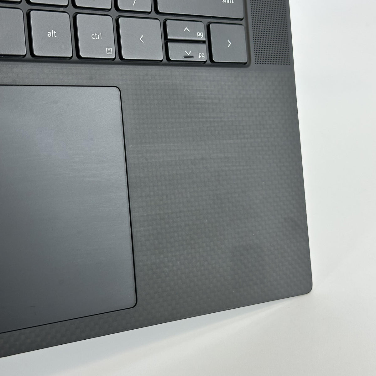Dell Precision 5560 15.6 Gray 2.3 GHz Intel Core i7 11th Gen. 32GB RAM 512GB Solid State Drive NVIDIA Quadro T1200 - Image 11