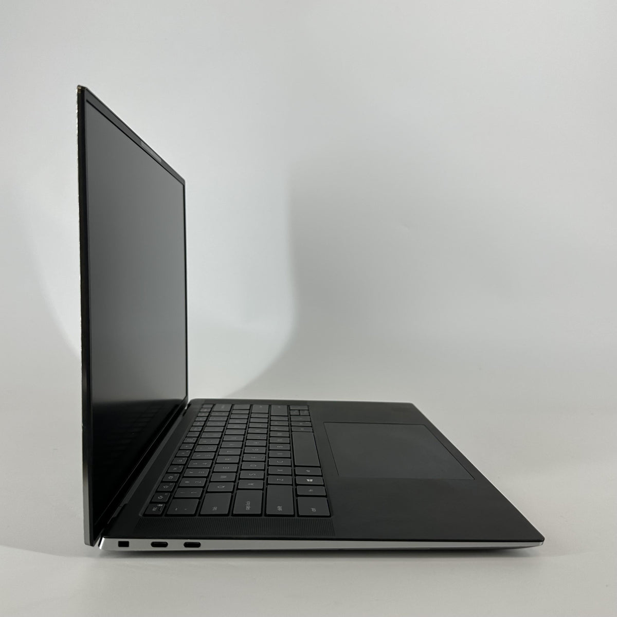 Dell Precision 5560 15.6 Gray 2.3 GHz Intel Core i7 11th Gen. 32GB RAM 512GB Solid State Drive NVIDIA Quadro T1200 - Image 3