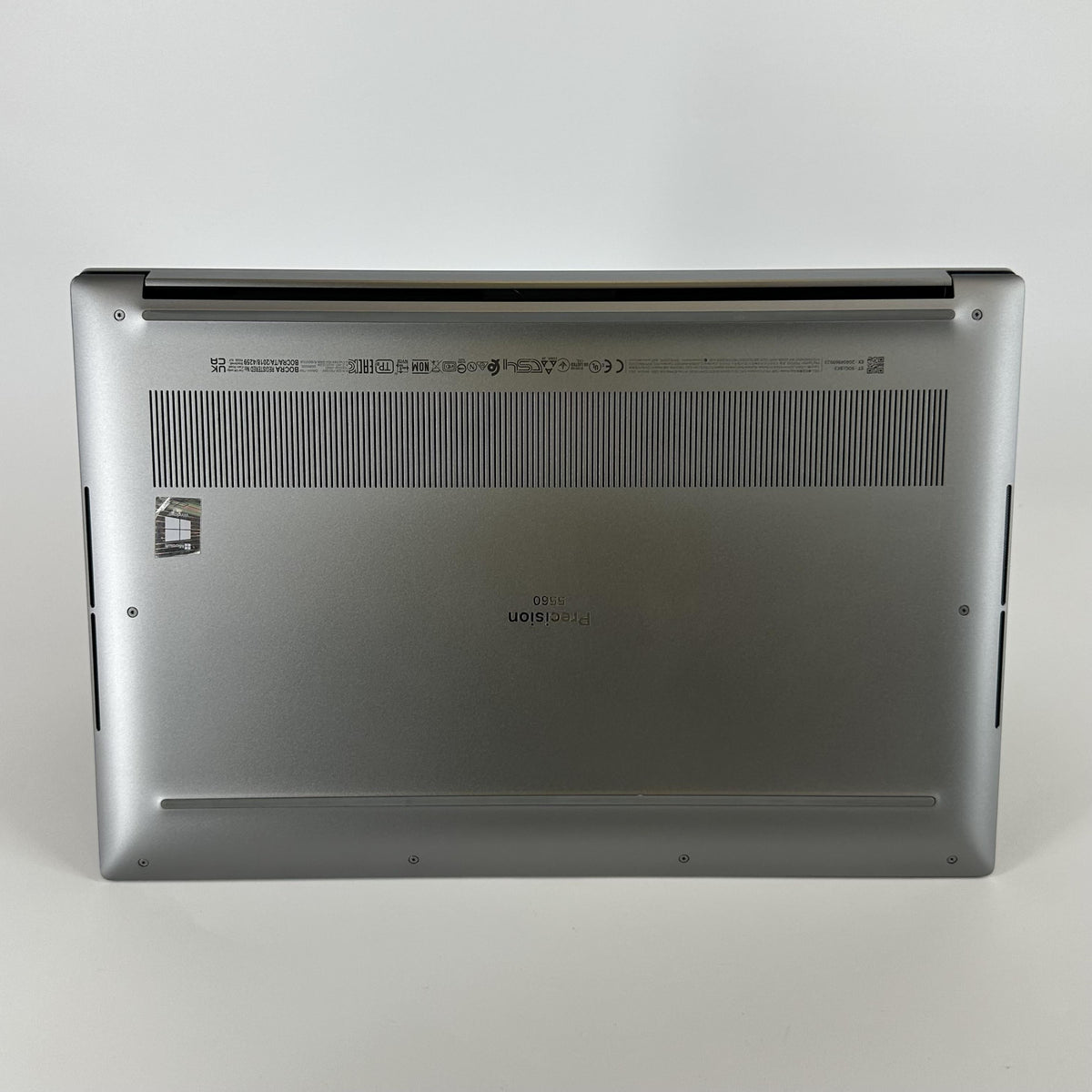 Dell Precision 5560 15.6 Gray 2.3 GHz Intel Core i7 11th Gen. 32GB RAM 512GB Solid State Drive NVIDIA Quadro T1200 - Image 6