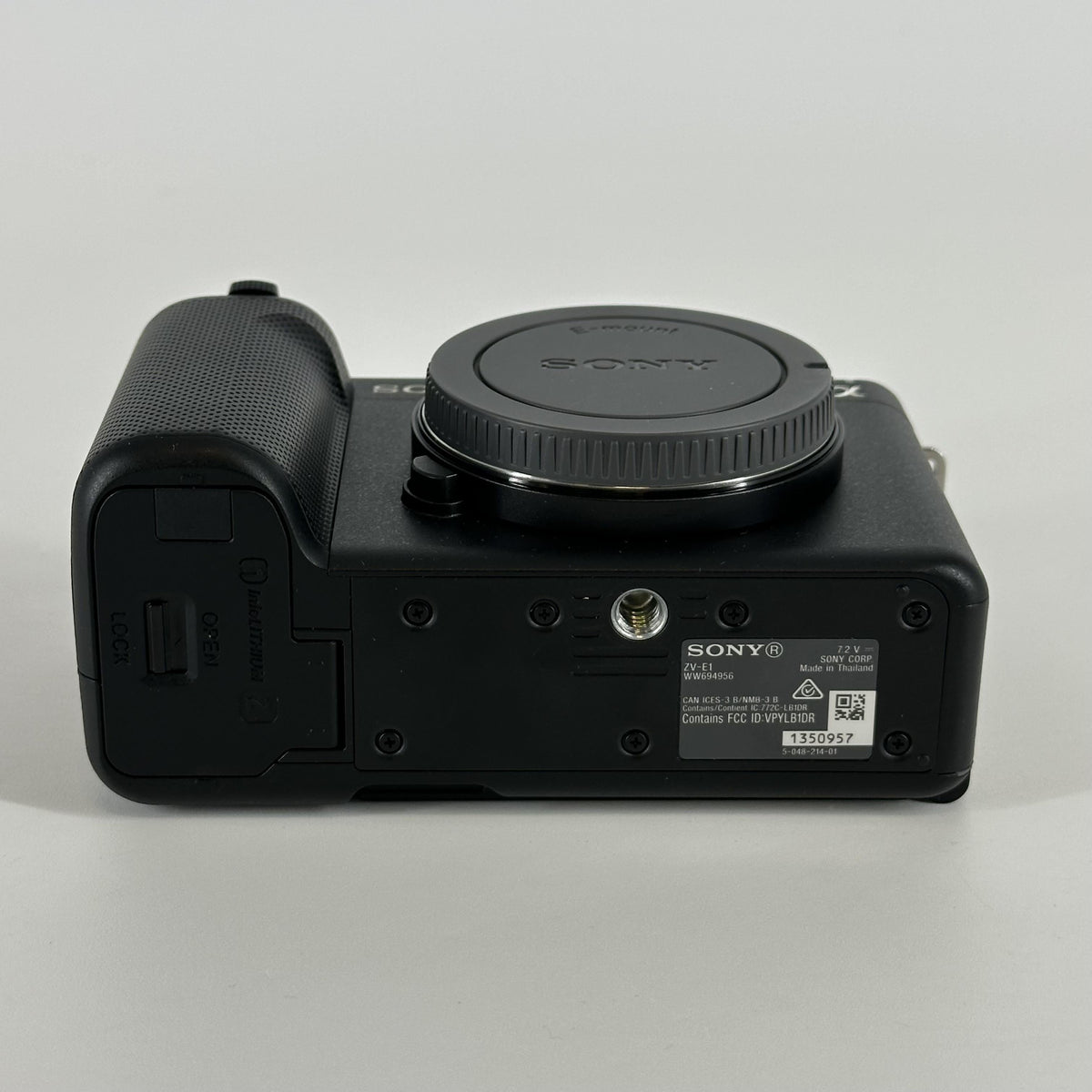 Sony Alpha ZV-E1 12.1MP Black - Image 11