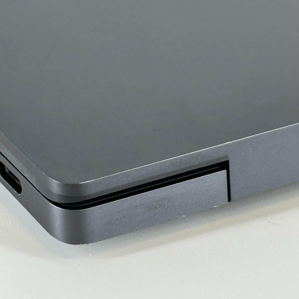 Dell XPS 13 Plus 9320 Black 2.2 GHz Intel Core i7 13th Gen. 16GB RAM 512GB Solid State Drive - Image 12
