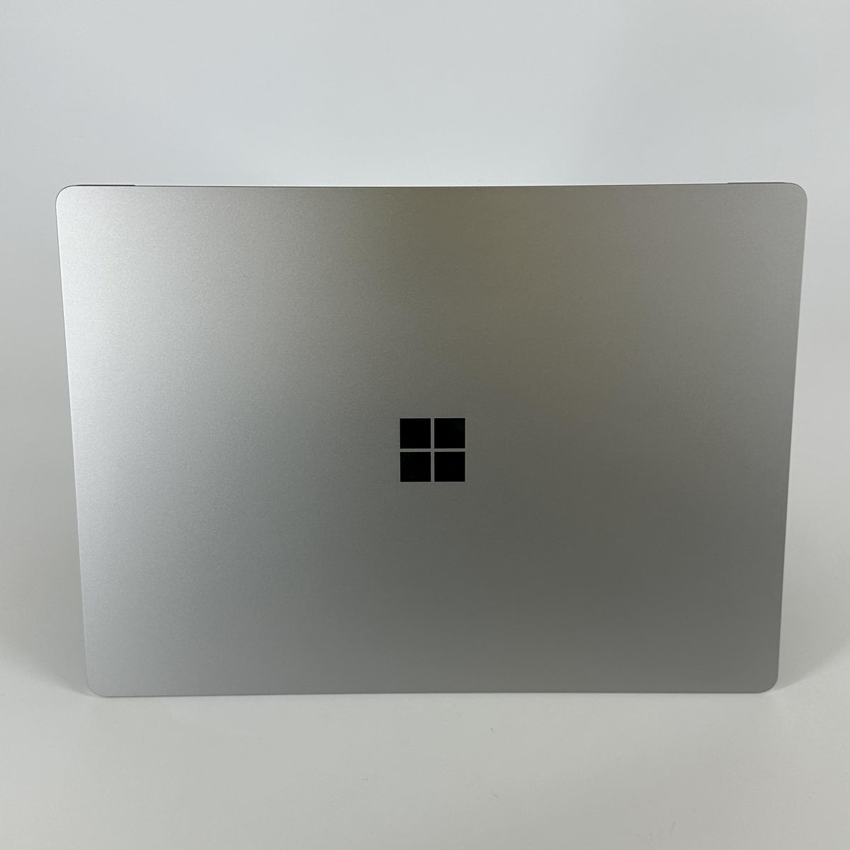 Microsoft Surface Laptop 6 13.5 Platinum 3.8 GHz Intel Core Ultra 7 32GB RAM 1TB Solid State Drive - Image 5