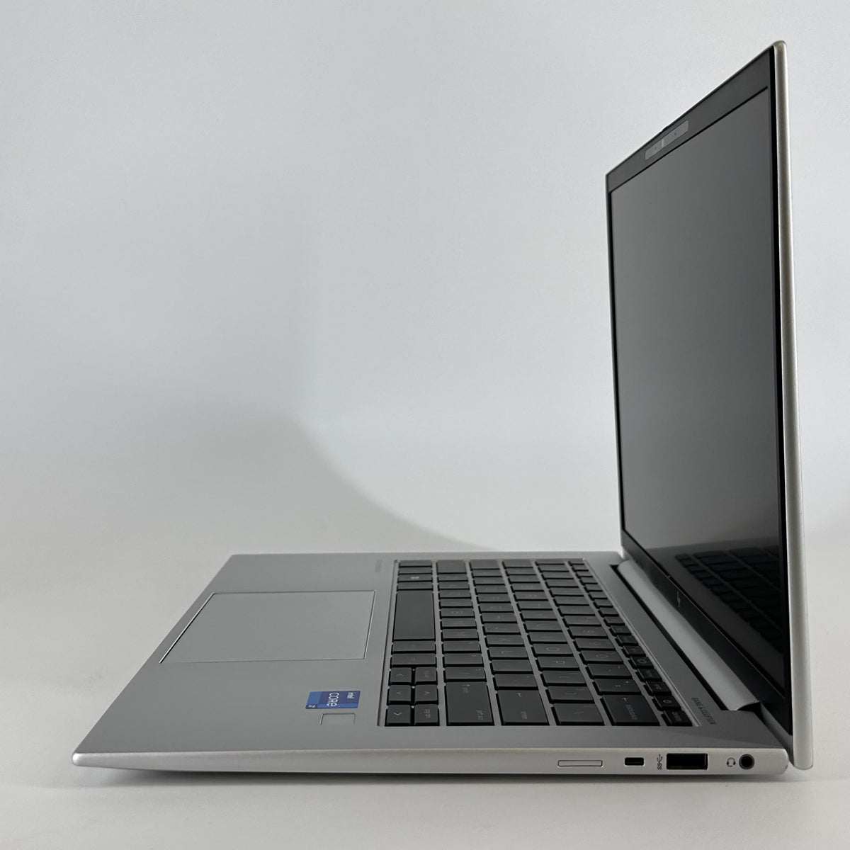 HP Elitebook 840 G10 14 Silver 2.2 GHz Intel Core i7 13th Gen. 32GB RAM 1TB Solid State Drive - Image 3