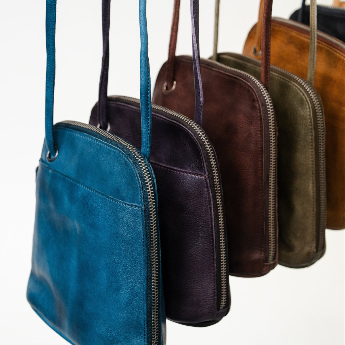 Lilly Leather Crossbody Bag - Image 53