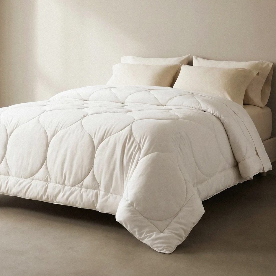 Beyond Bamboo Cloud Comforter - White
