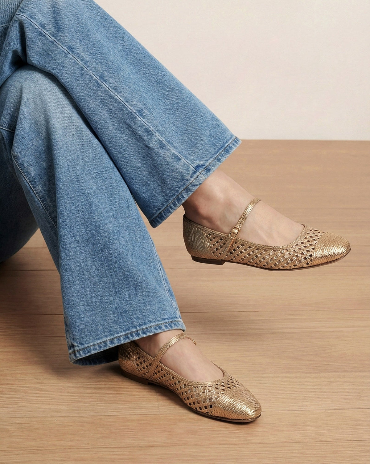 Ellie Raffia Flat - Image 2