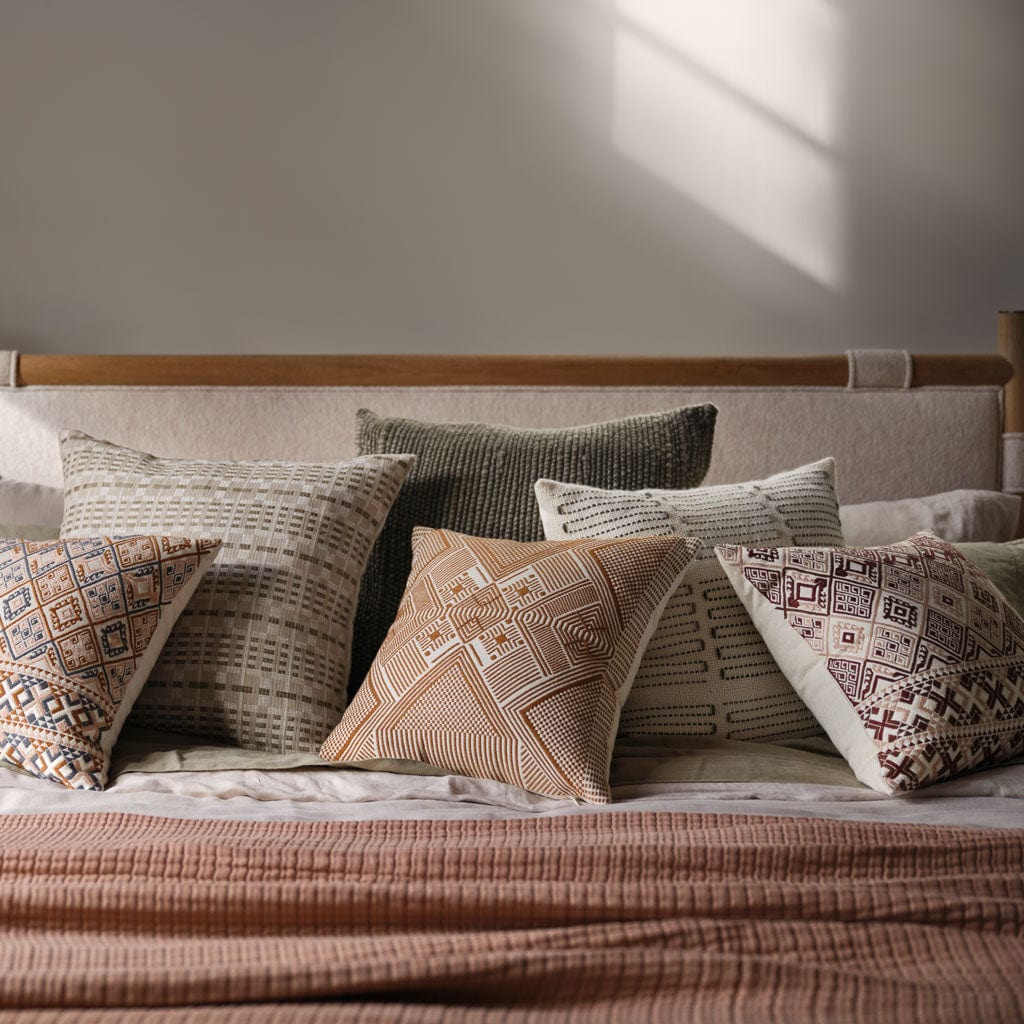 Juliana Pillow - Image 4