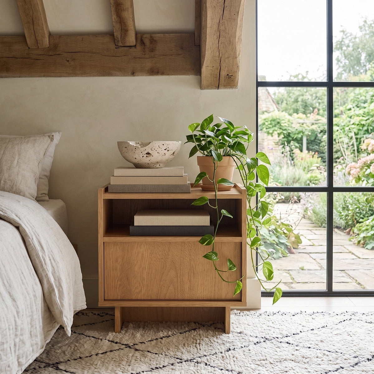 Kanso Oak Bedside Table - Image 3