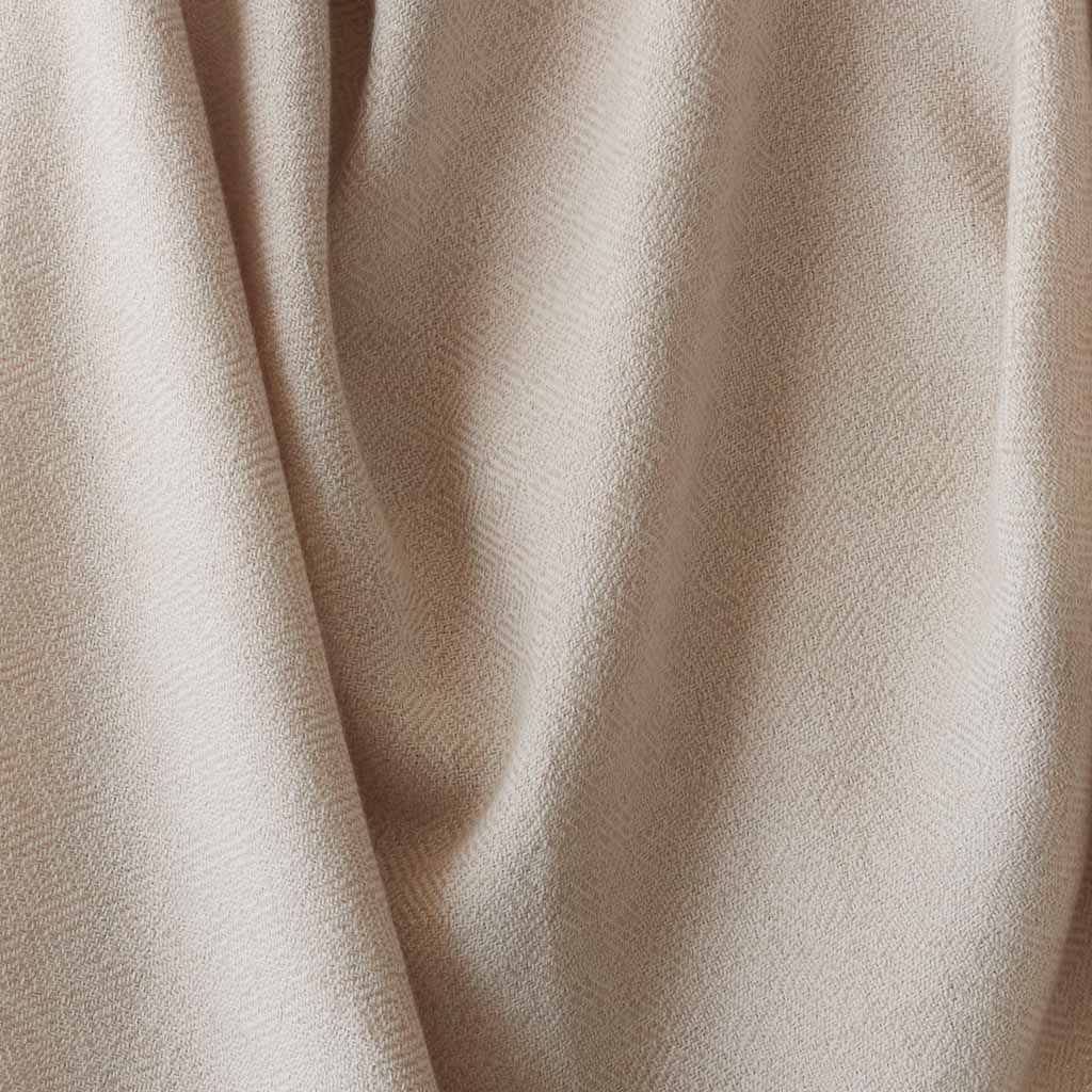 La Calle Alpaca Bed Blanket - Image 2
