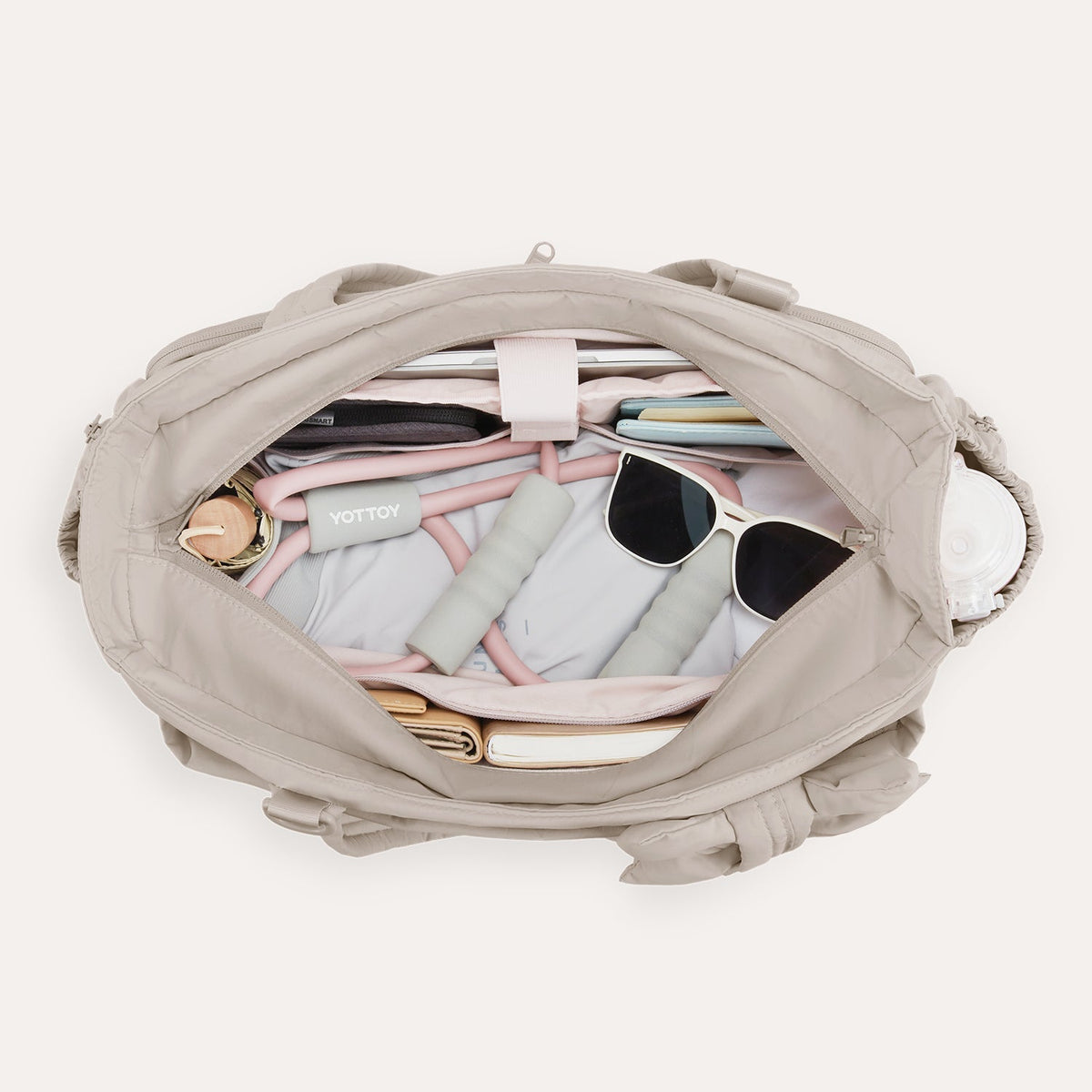 Echo 26L Tote - Image 44