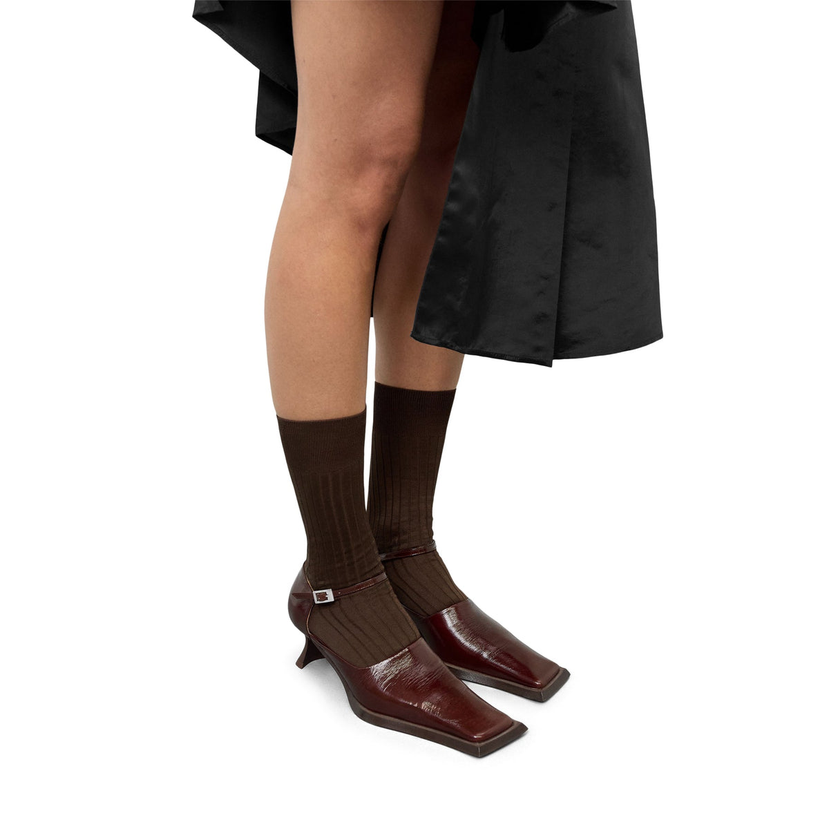 Miista Vern Courts (Brown) - Image 3