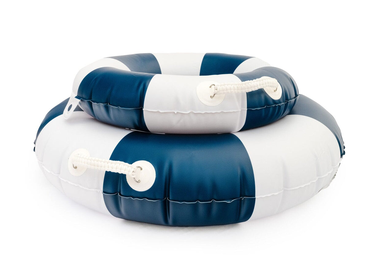 The Classic Pool Float - Image 4