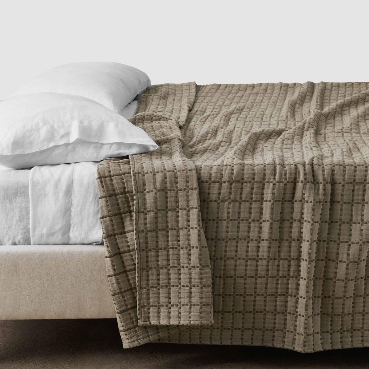 Naya Organic Cotton Quilted Bed Blanket - Moss