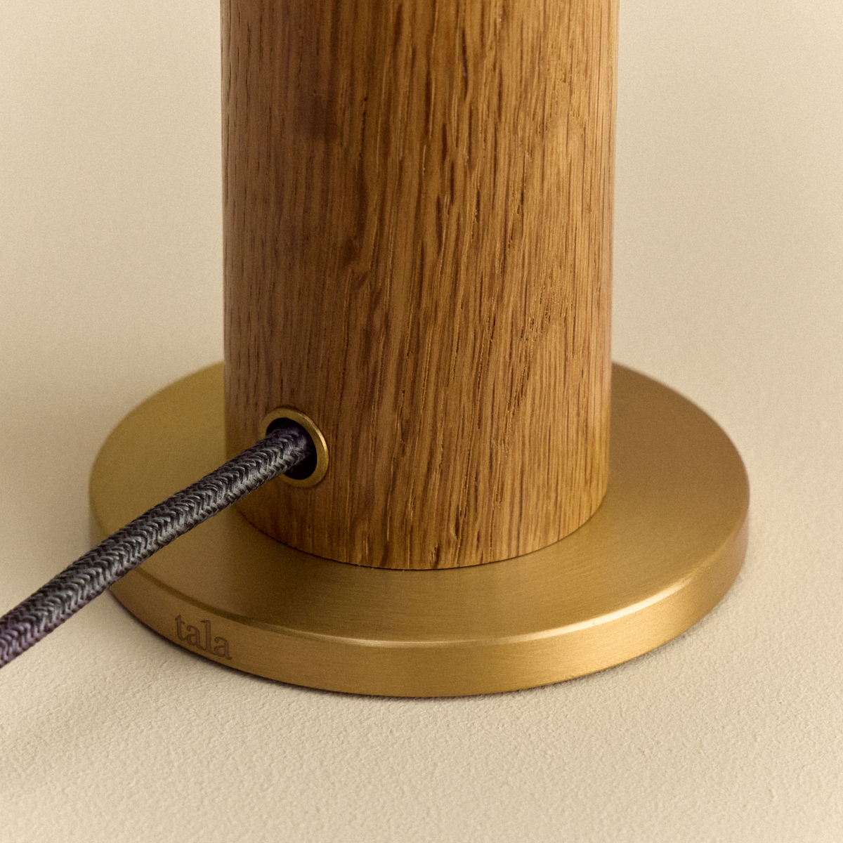 Knuckle Table Lamp in Oak + Sphere IV - Image 5