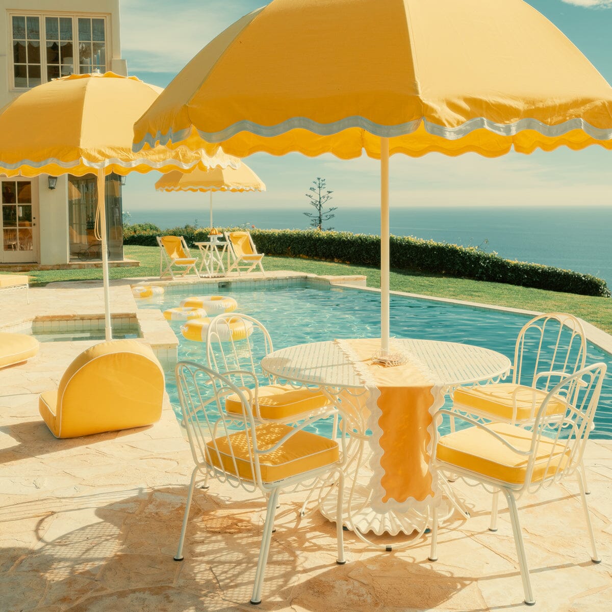 The Patio Umbrella - Image 7