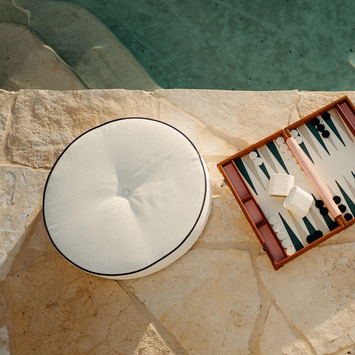 The Circular Pillow - Image 2