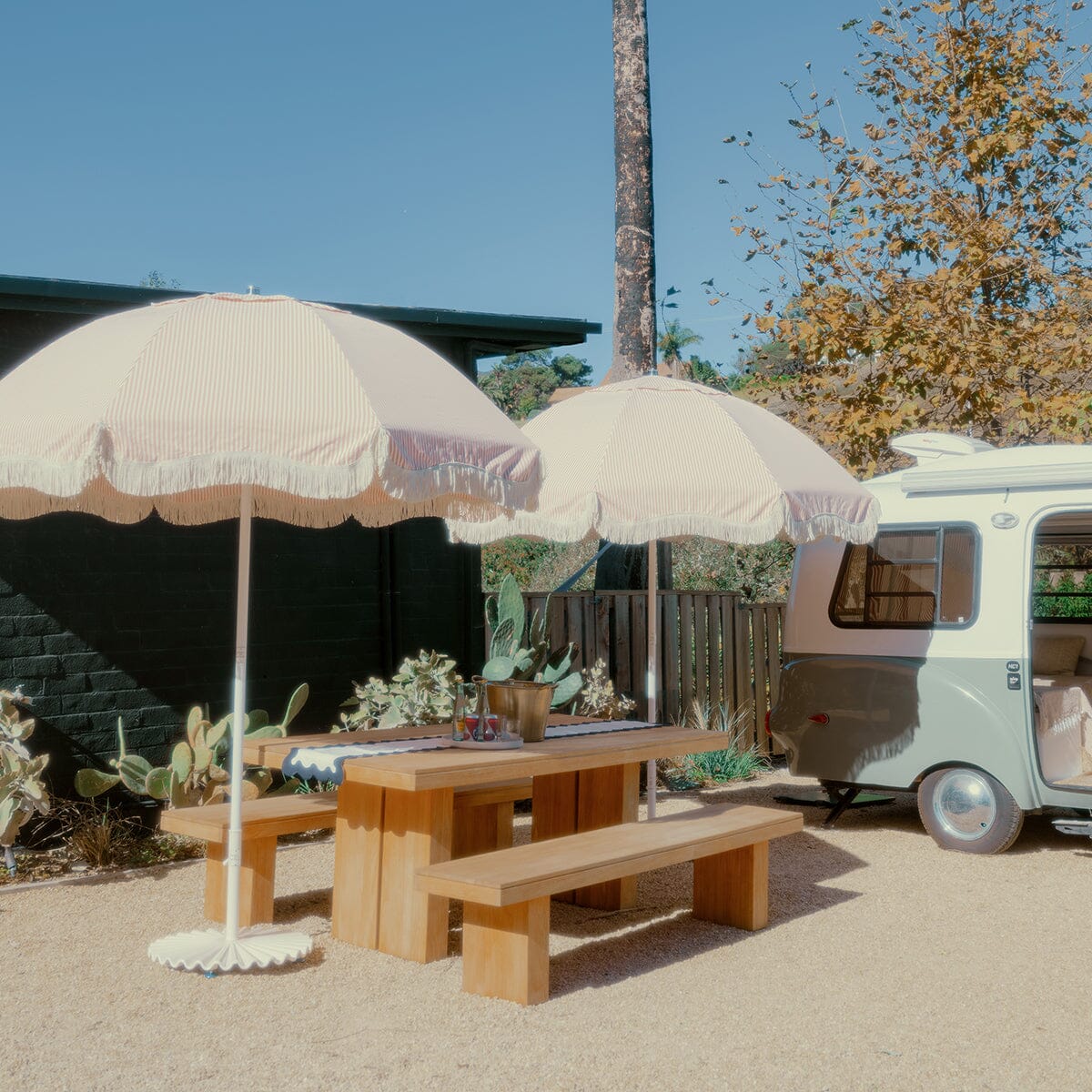 The Patio Umbrella - Image 9