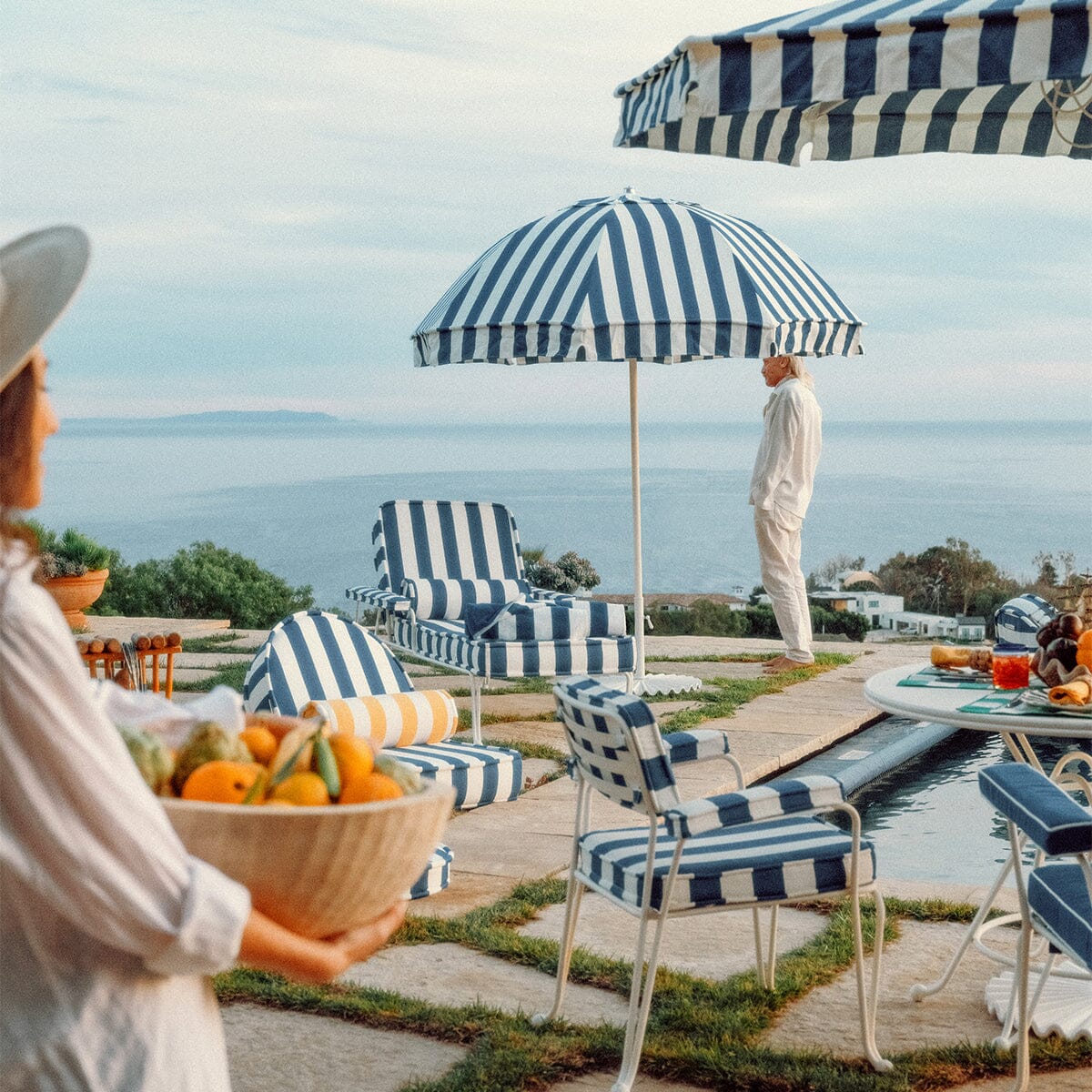 The Patio Umbrella - Image 2
