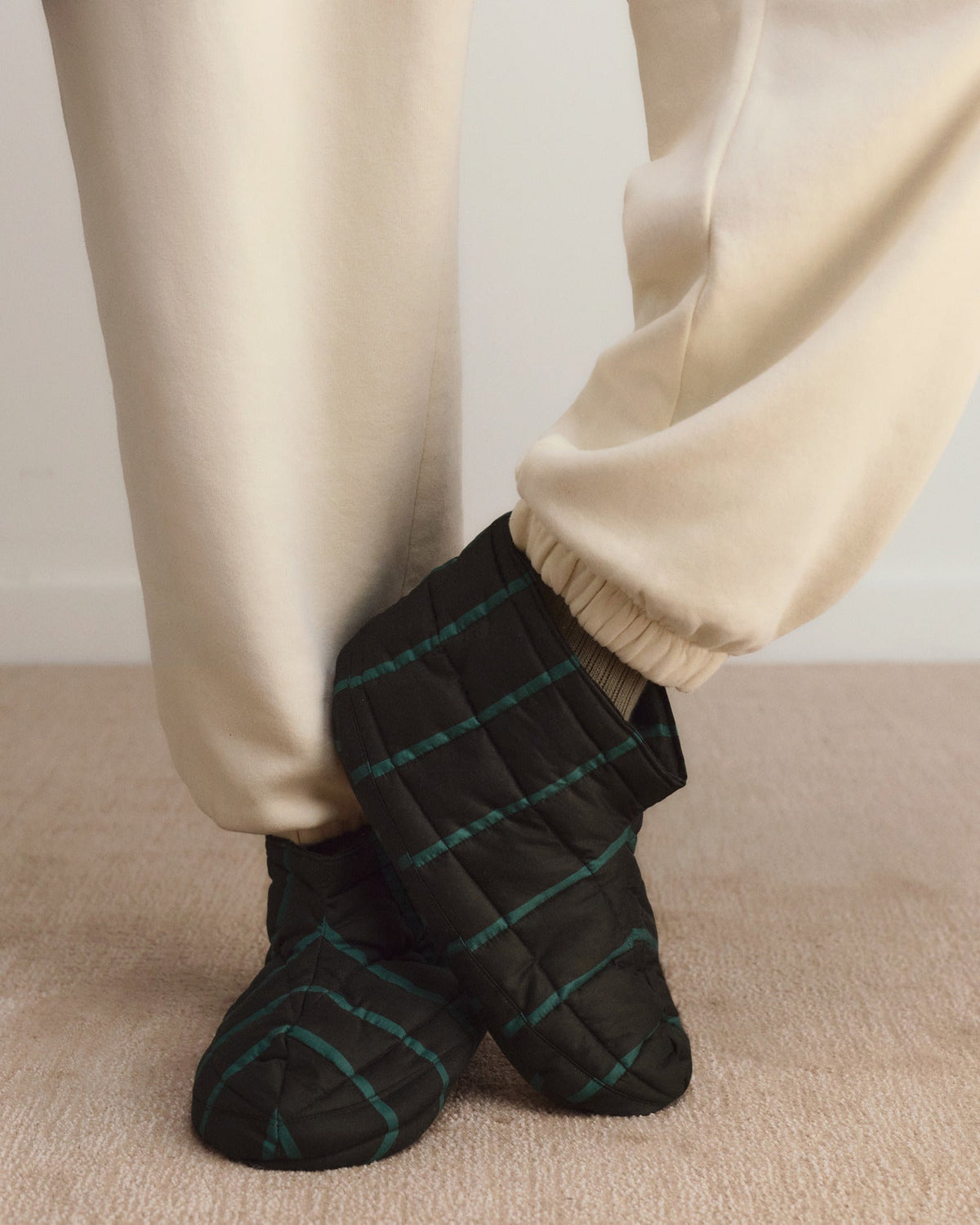 Cocoon Slippers (Evergreen and Malachite) - Image 2
