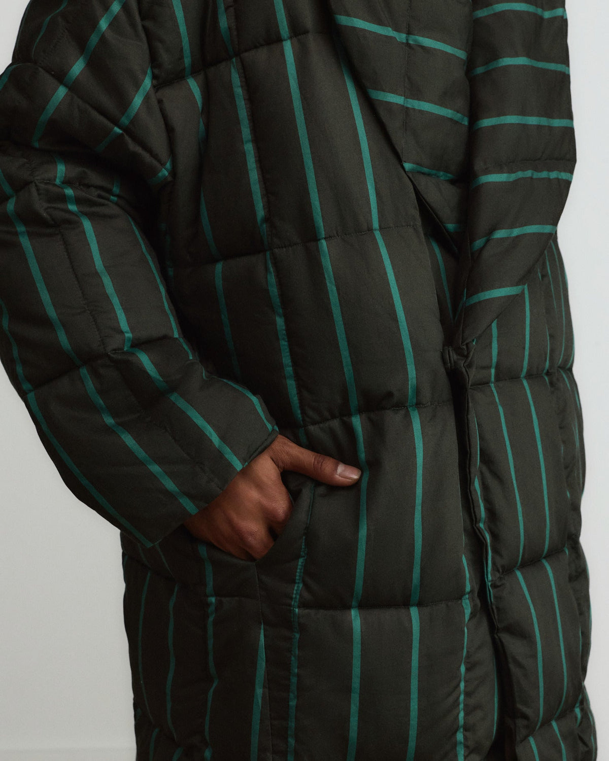 Cocoon Robe (Evergreen and Malachite) - Image 6