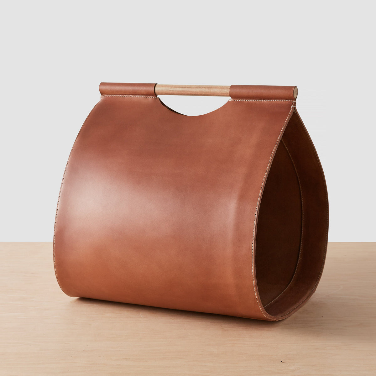 Prini Leather Log Holder - Image 4