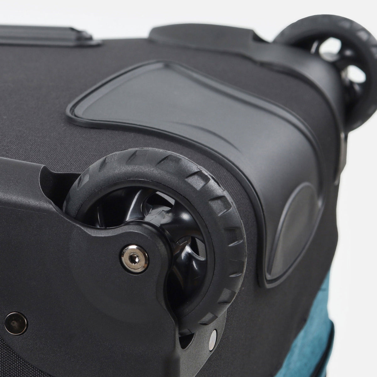 Surfanic Maxim 3.0 70L Roller Bag - Turquoise Marl - Image 15