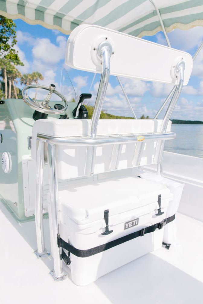 Palm Yacht - Image 9