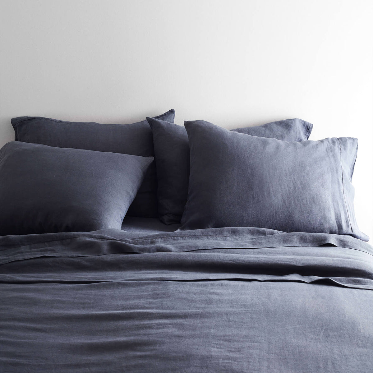 Stonewashed Linen Bed Bundle - Slate Blue