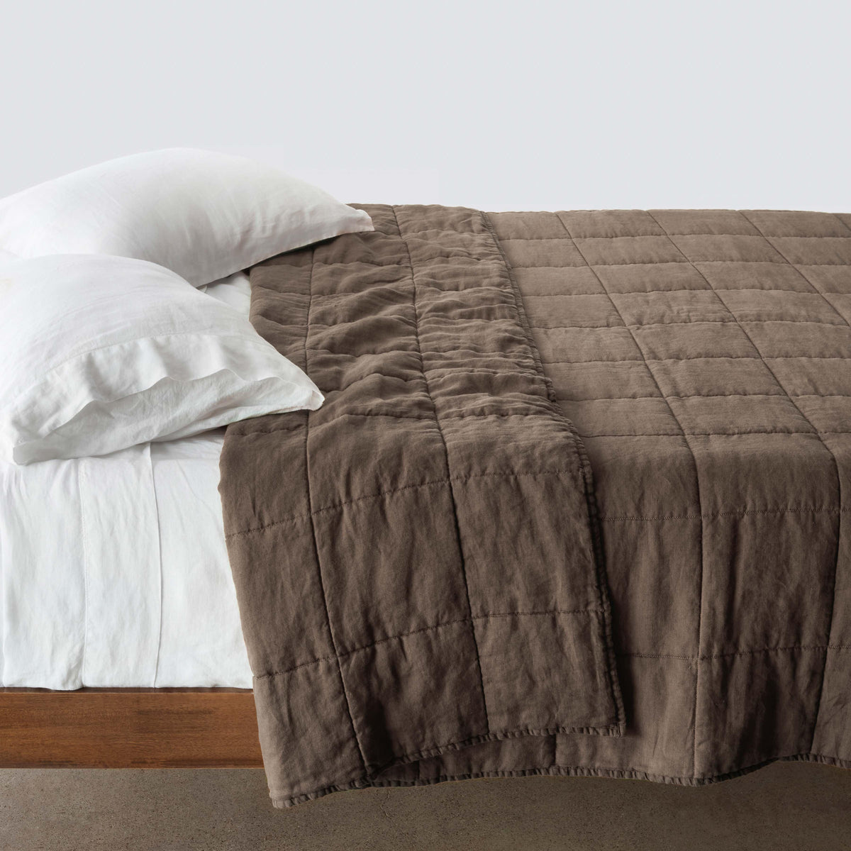 Stonewashed Linen Quilt - Espresso