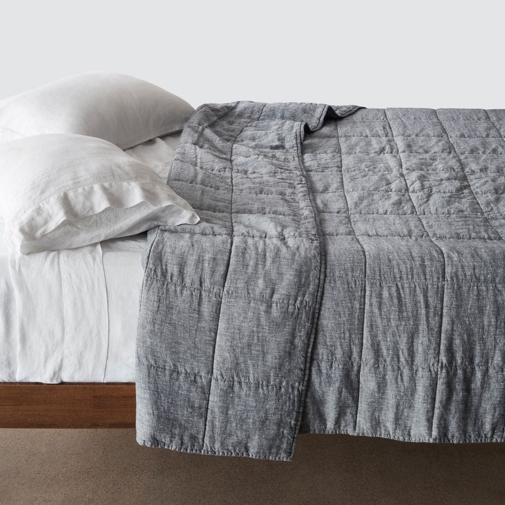 QA | Stonewashed Linen Quilt - Indigo Chambray