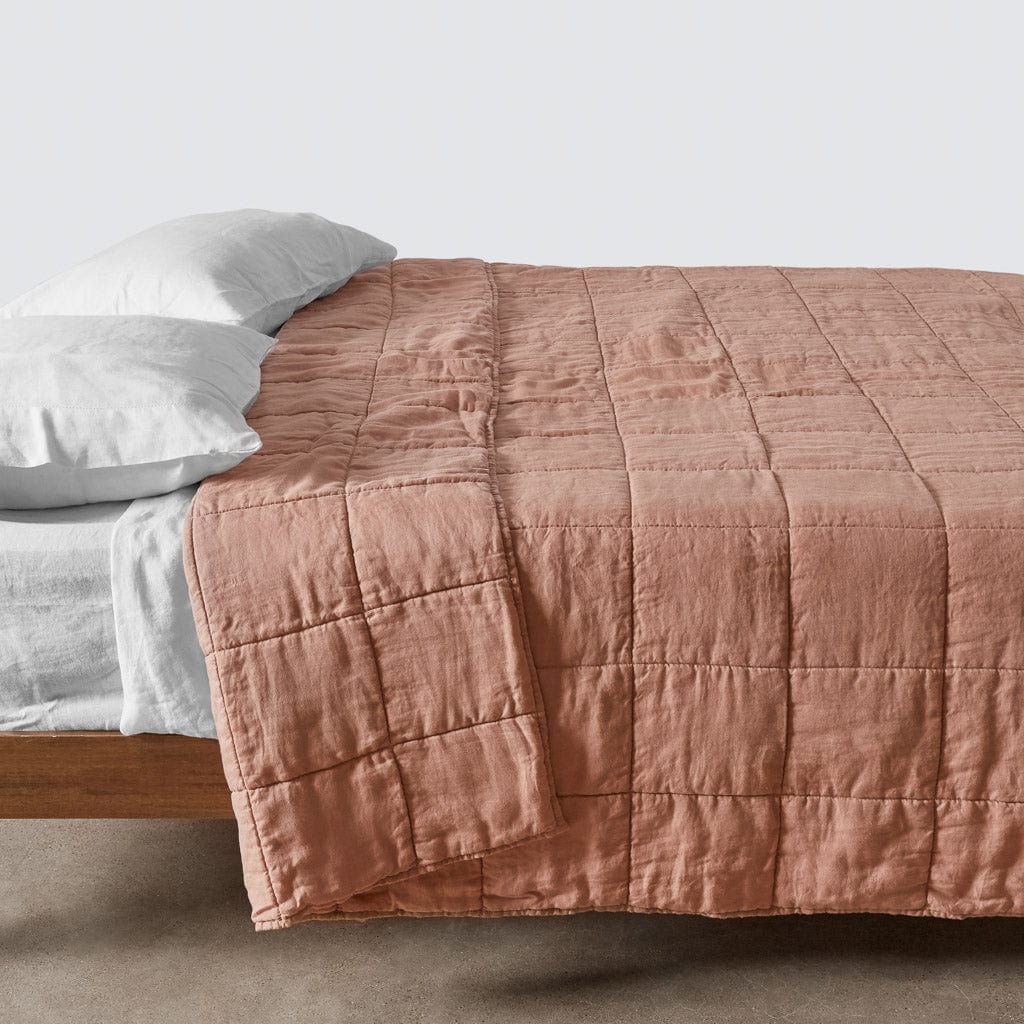 Stonewashed Linen Quilt - Rose