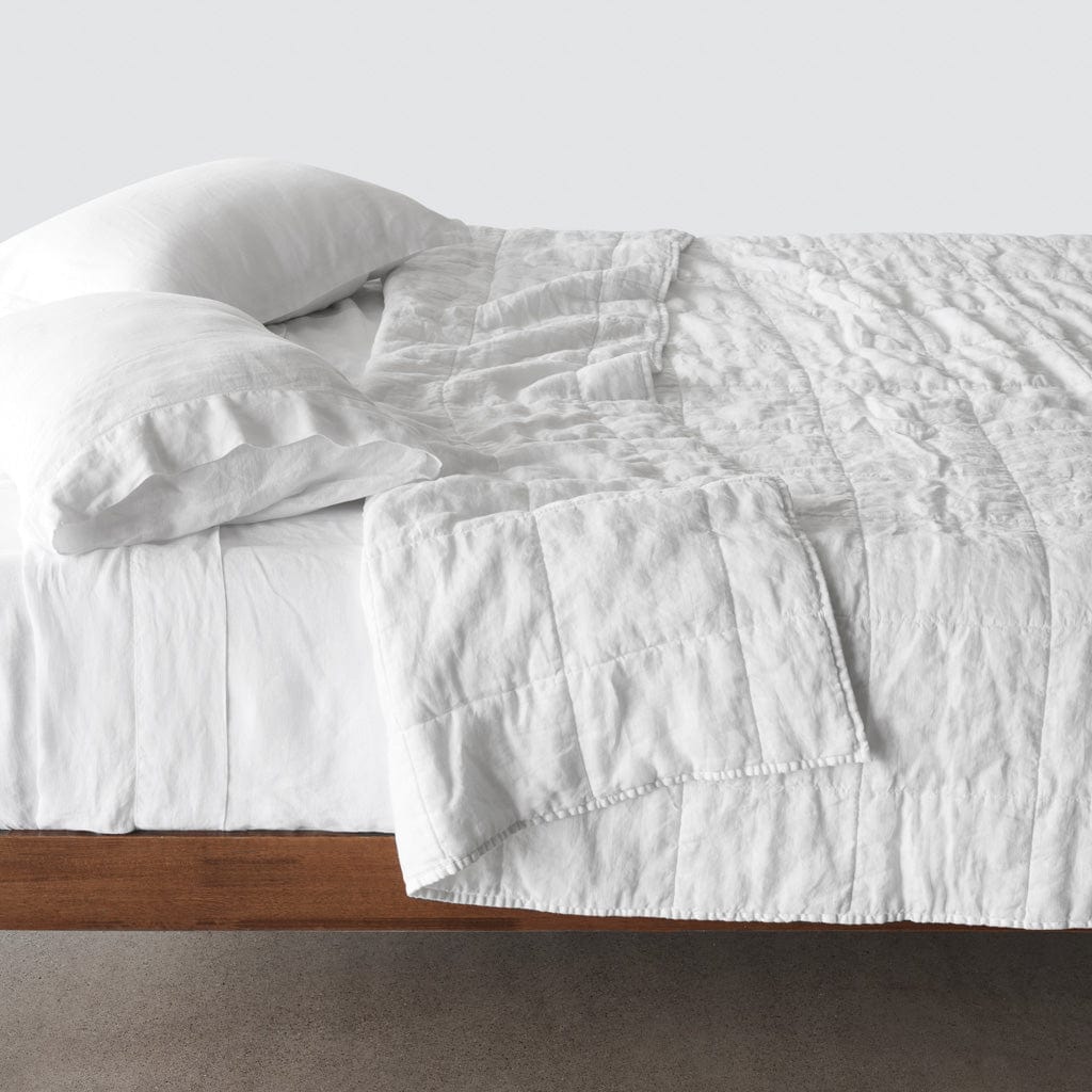 Stonewashed Linen Quilt - White
