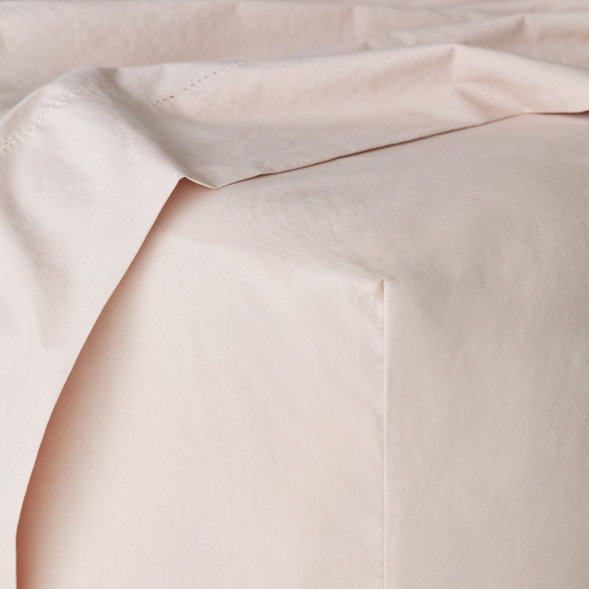 Stonewashed Organic Cotton Percale Fitted Sheet - Image 17